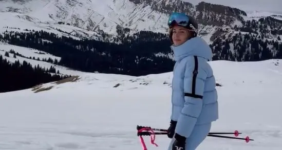 Chiara Ferragni si rifugia sull'Alpe di Siusi con i figli