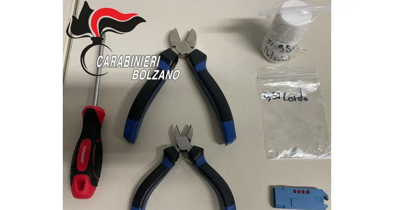 Bressanone, controlli dei carabinieri: sequestrati droga e \"jammer\"