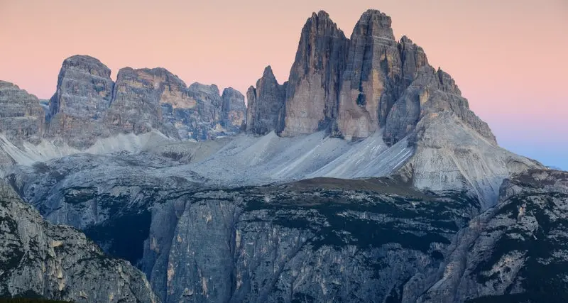 Tre Cime e Braies, stretta sul traffico turistico: ecco le nuove regole che scatteranno in estate