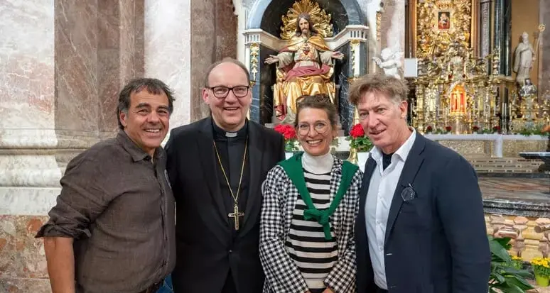 Pasta per tutti nel Duomo di Innsbruck: oltre 800 persone a tavola