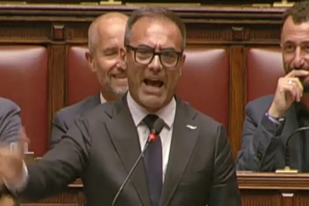 Piano casa, Futuro Nazionale attacca sinistra e Fratelli d'Italia