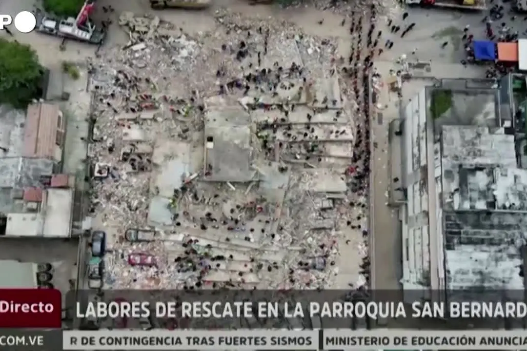I danni del terremoto nel quartiere di San Bernardino a Caracas