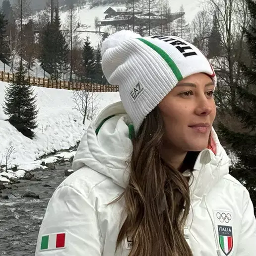 Annika Sieff, grave infortunio al ginocchio: stagione di salto con gli sci compromessa