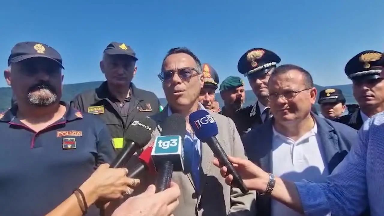 Marito di Roccella disperso, \"scenario complesso e visibilità scarsa\"