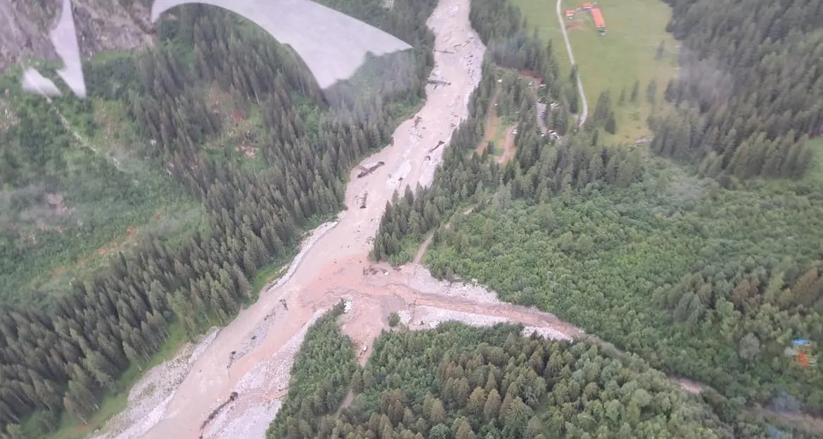 Val Genova, prosegue l'emergenza: strada chiusa fino a lunedì 29 giugno