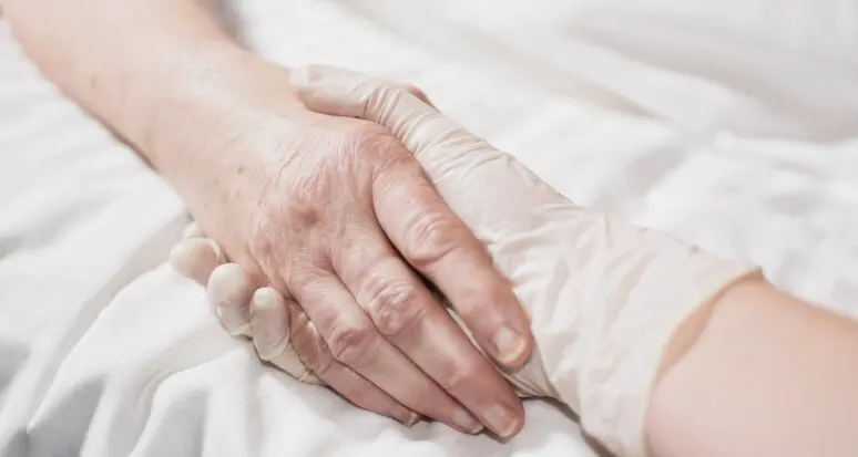 Suicidio assistito, Mascheroni: «Scelta possibile solo con regole rigorose»