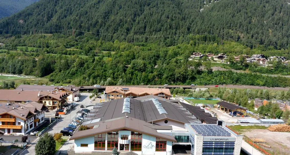 La Sportiva, ricavi record: 213 milioni e nuovo stabilimento in arrivo a Ziano di Fiemme
