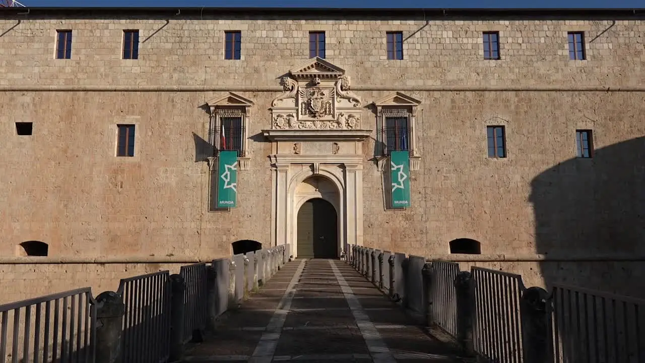 La Visitazione all’Aquila, Raffaello e Pontormo a confronto al Munda