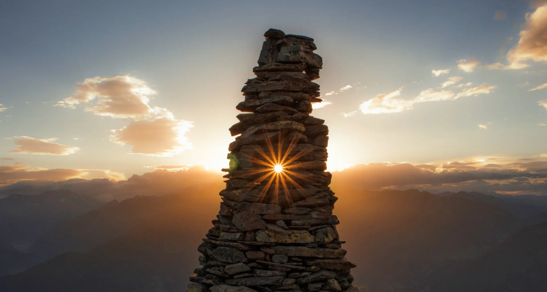 Concorso fotografico \"La mia montagna\": al via le immagini per il Calendario 2027