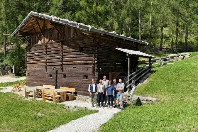 Senales, il Campus della transumanza compie un anno: visita dell'assessore Brunner