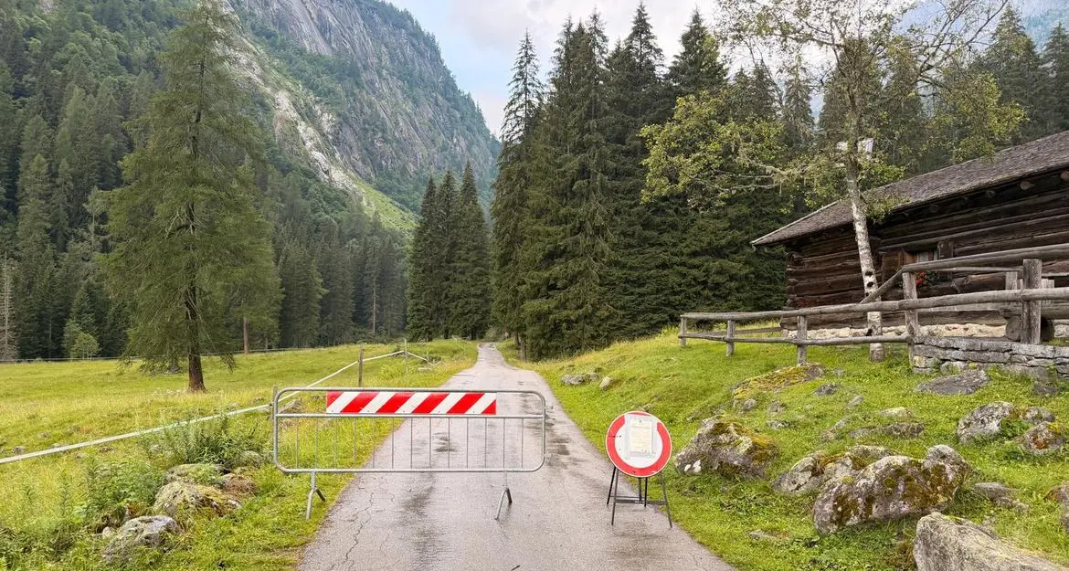 Val Genova, la strada riapre giovedì 2 luglio: resta il monitoraggio meteo