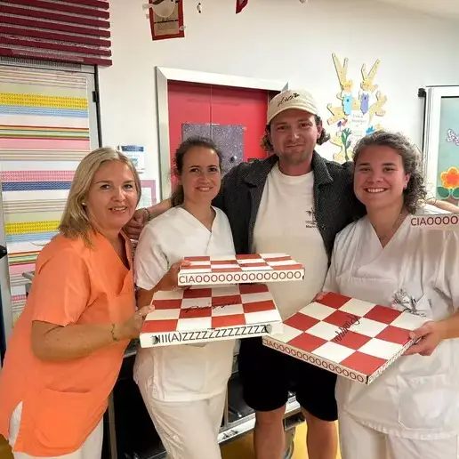 Pizze gratis in ospedale e ai senzatetto, Mario Orth è tornato a Bolzano