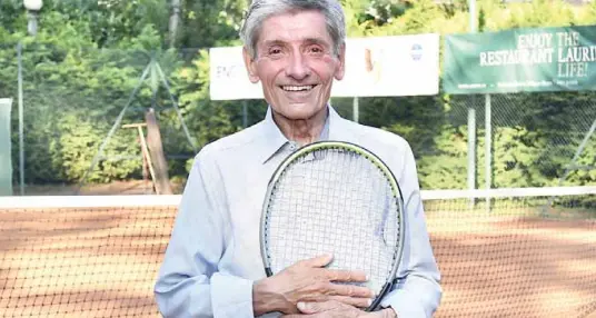 Peter Larcher, il “signore” del tennis di Palazzo Ducale