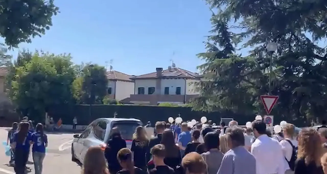 A San Stino di Livenza il funerale dell'insegnante uccisa dal nipote