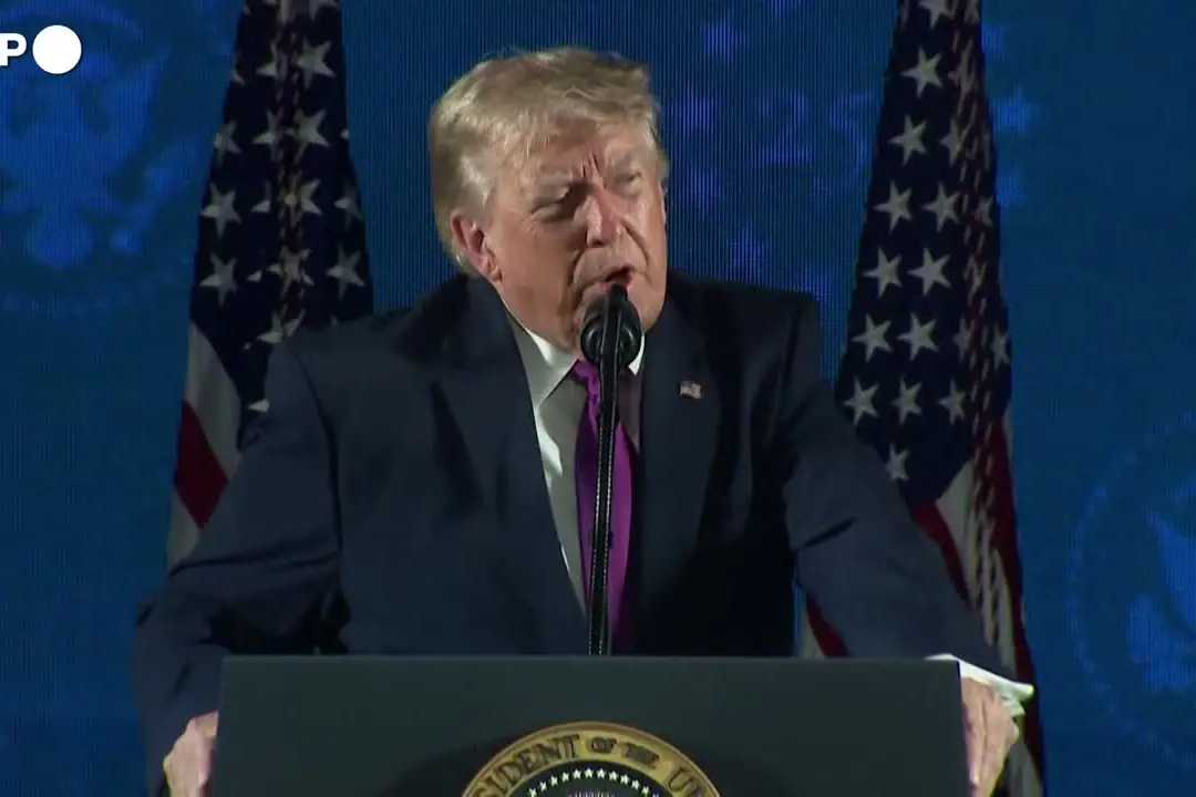 Trump: “Identità Usa sotto nuovo attacco dai nuovi arrivati nel nostro Paese”