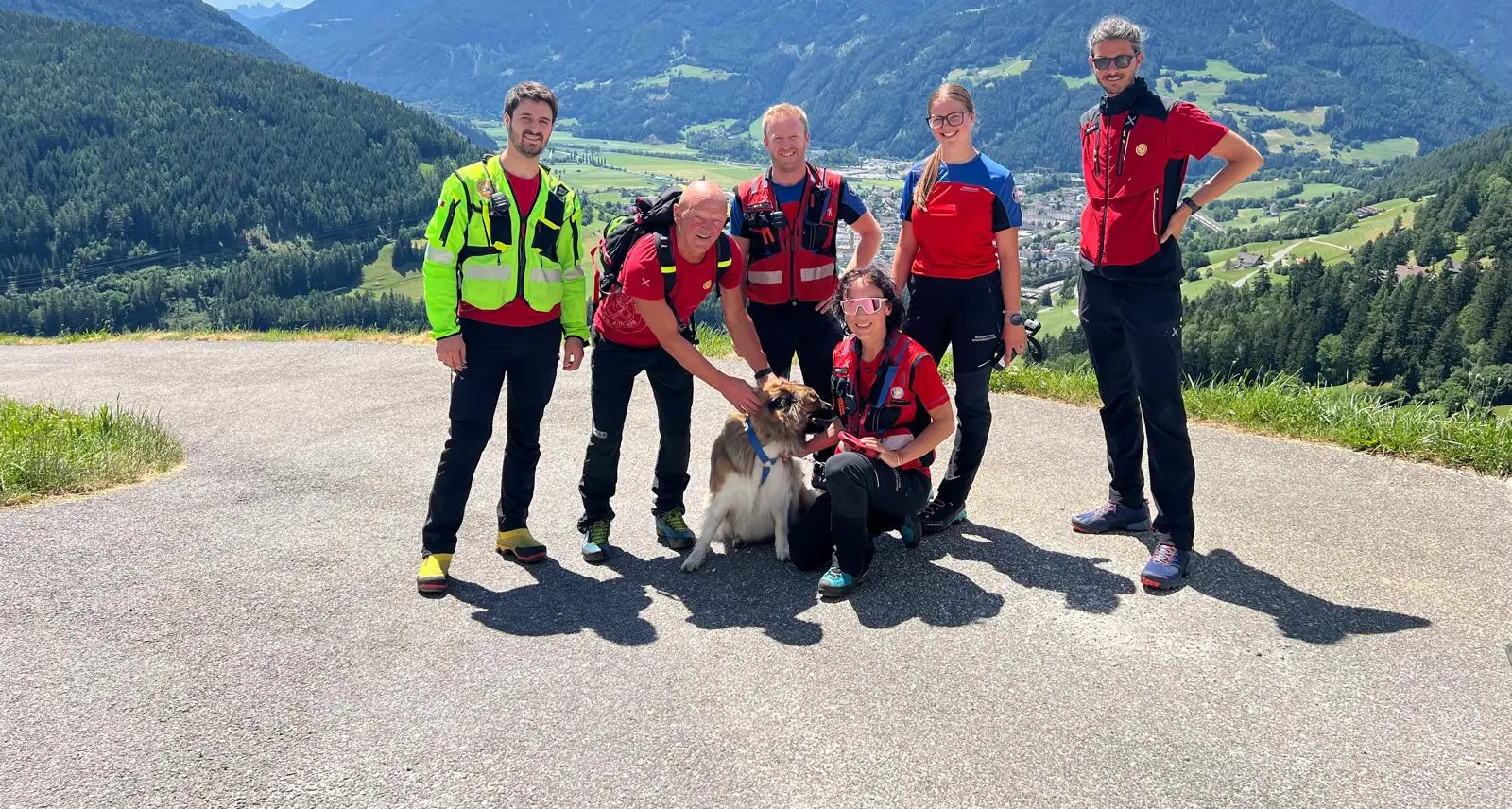 Cane scivola in un canalone: salvato dal Soccorso alpino