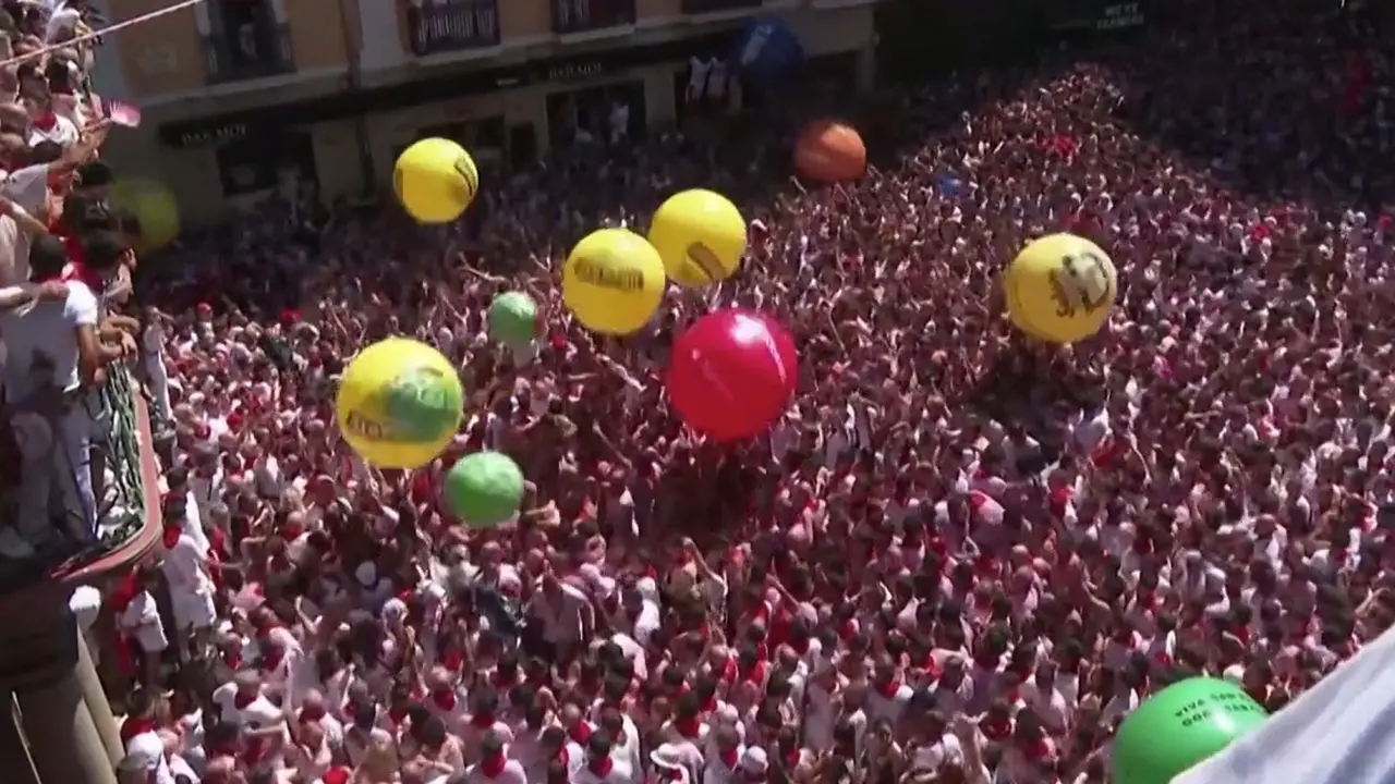 Spagna, iniziati a Pamplona i festeggiamenti per San Fermín