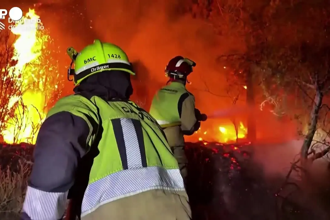 Vasti incendi nel Sud Europa, migliaia di persone evacuate