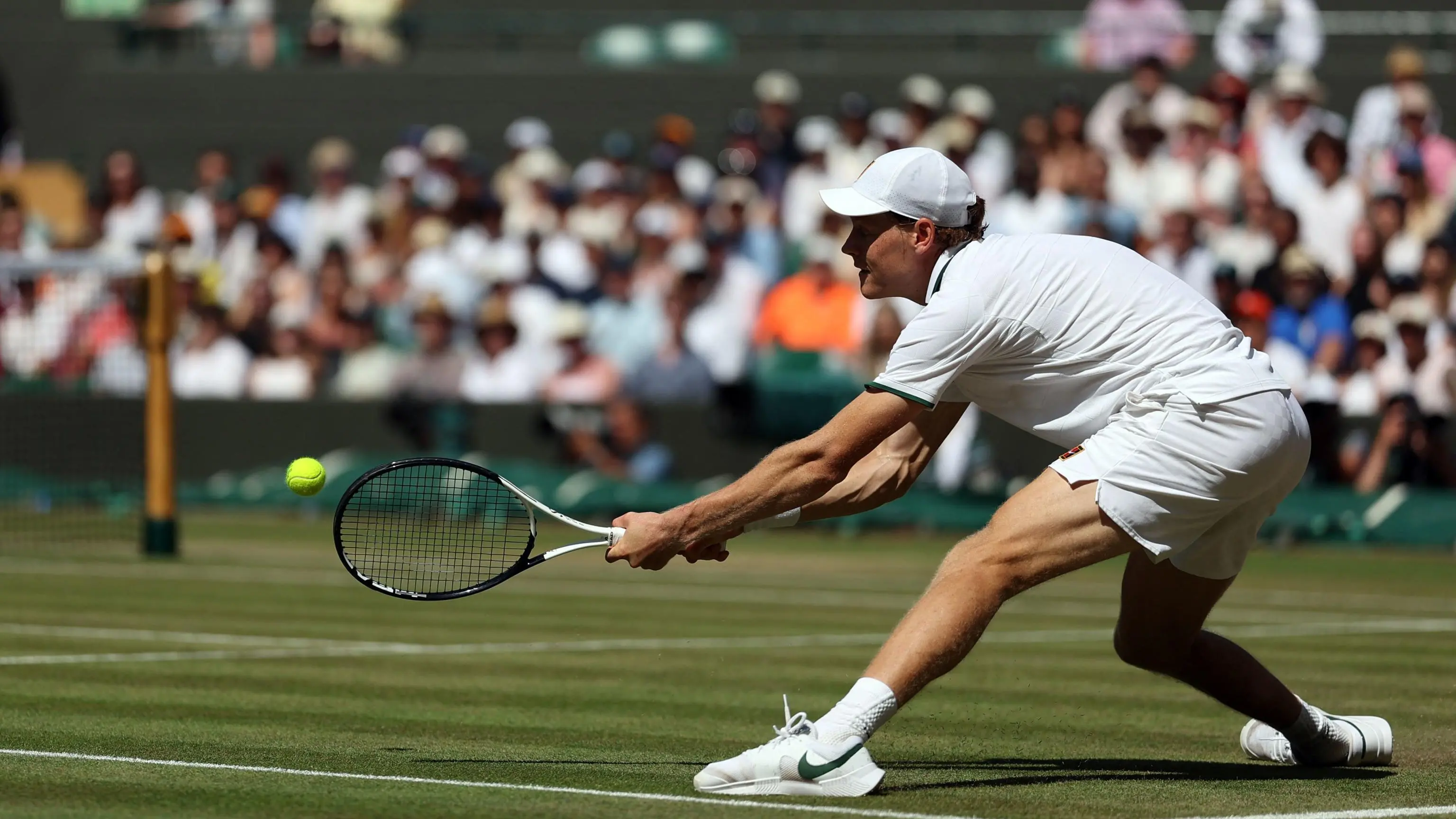 A Wimbledon il “gigante” Djokovic sulla strada di Sinner per un'altra finale