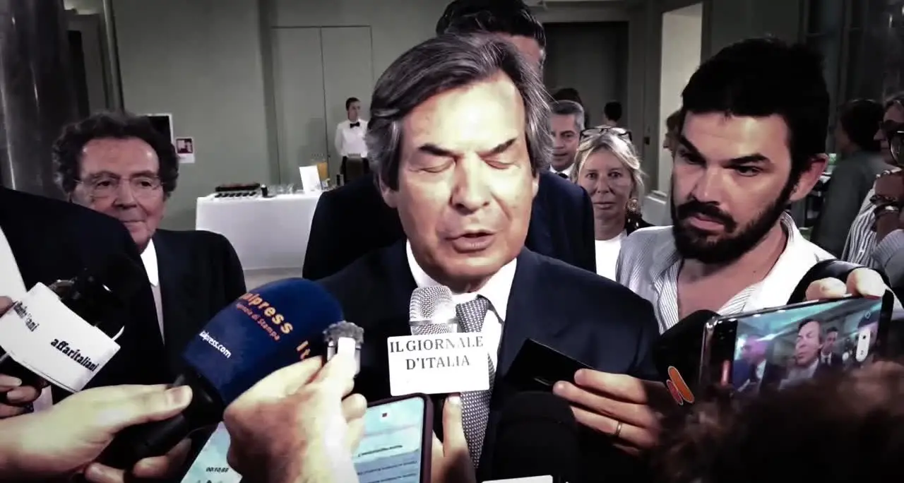 Messina (Intesa Sanpaolo): “Offerta per Mps è concreta, non c'è logica di potere”