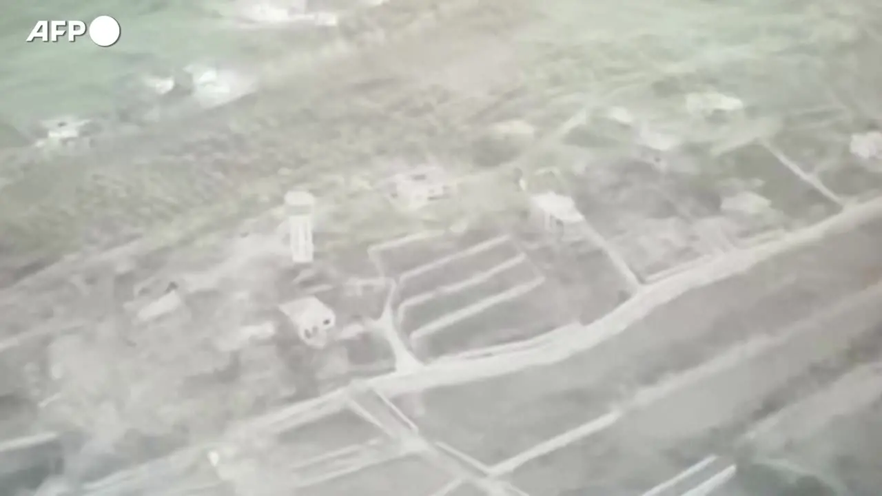 Israele, distrutti tunnel di Hezbollah nel sud del Libano