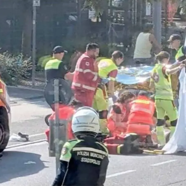 Via Resia, travolto da un’auto: muore un ciclista di 83 anni