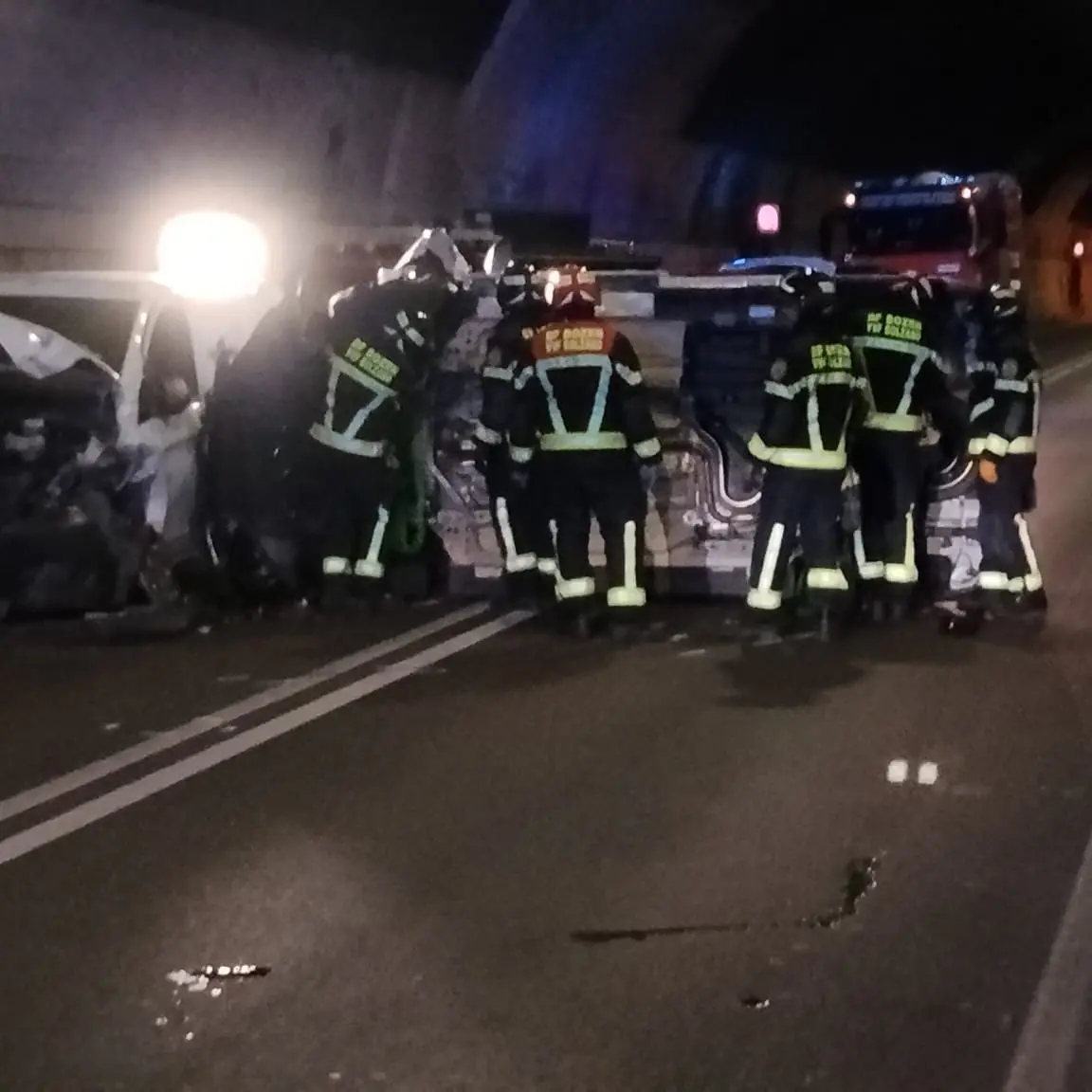 Incidente nella galleria del Virgolo, due feriti