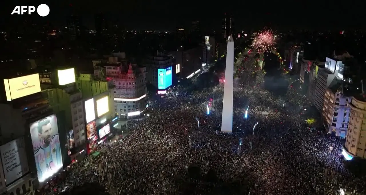 Mondiali, Buenos Aires festeggia l’Argentina in finale