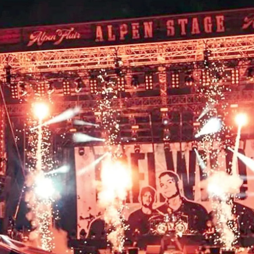 Alpen Flair, dopo la musica una lunga scia di polemiche