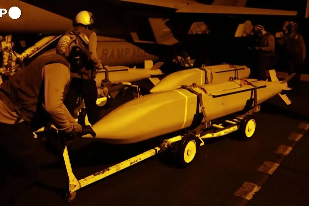 Iran, i video degli attacchi diffusi dall’esercito degli Stati Uniti