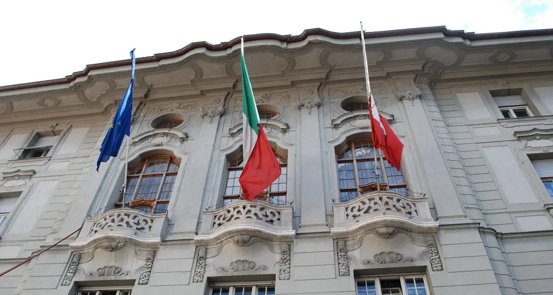 Via Trento, chiuso il sottopasso ma niente cantiere: il Comune scrive a Rfi