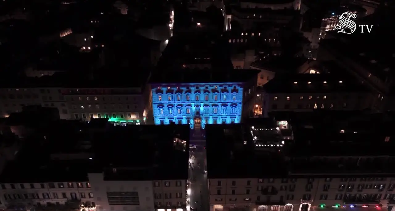 Facciata del Senato illuminata di azzurro per Giornata Nazionale della Neurologia