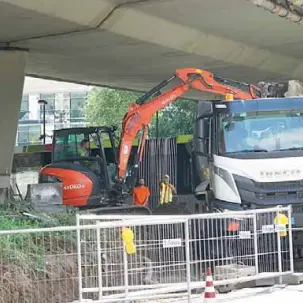 Caos traffico, città paralizzata: tutto fermo a ponte Roma