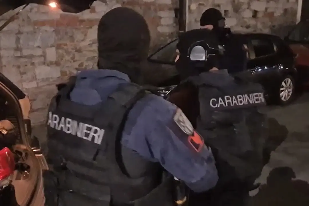 Estorsione, usura e traffico di rifiuti: 8 arresti in Piemonte