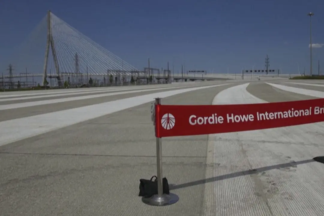 Nuovo ponte al confine con gli Usa, ma il Canada lo inaugura da solo