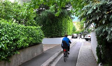Via Fucine diventa asse ciclabile: parte il cantiere per collegare ospedale e centro