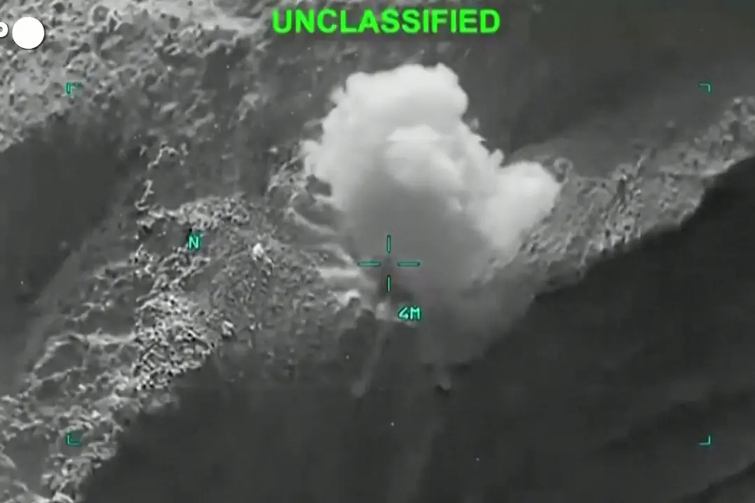 Gli Usa diffondono immagini di nuovi raid contro l'Iran