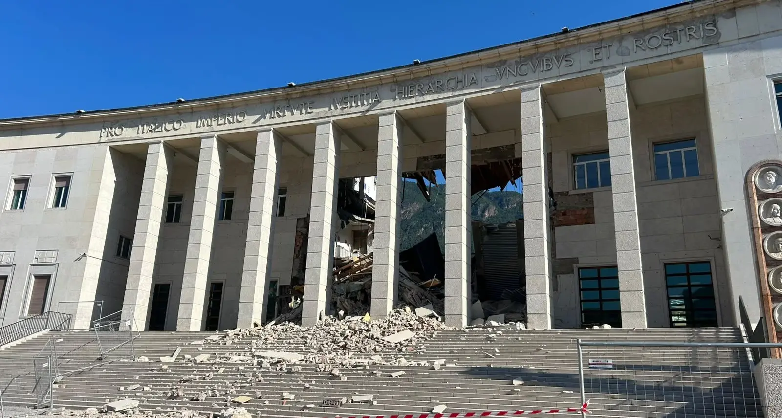 Tribunale di Bolzano, da lunedì riaprono gli uffici nelle sedi provvisorie