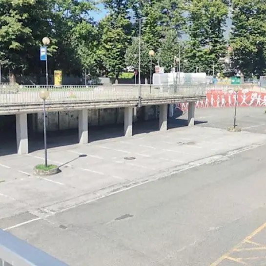Merano, motociclette fracassone e notti insonni