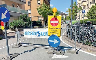 Lavori anche in via Firenze. Al Talvera tolti i parcheggi