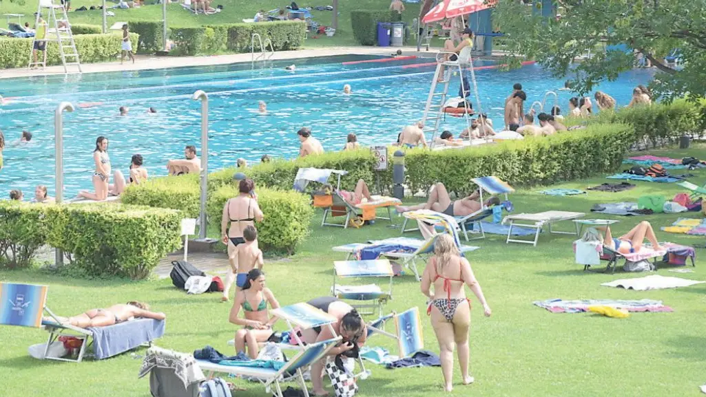 Bolzano, da oggi due vigilantes in serivizio al lido