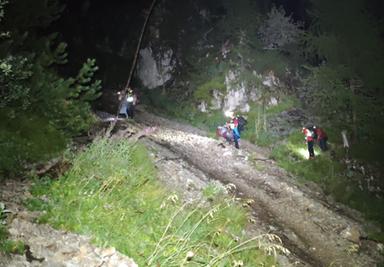Salvataggio notturno per sei escursionisti sorpresi da un temporale
