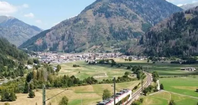 Trasporto pubblico, cresce la domanda tra Bolzano e la Val di Fassa
