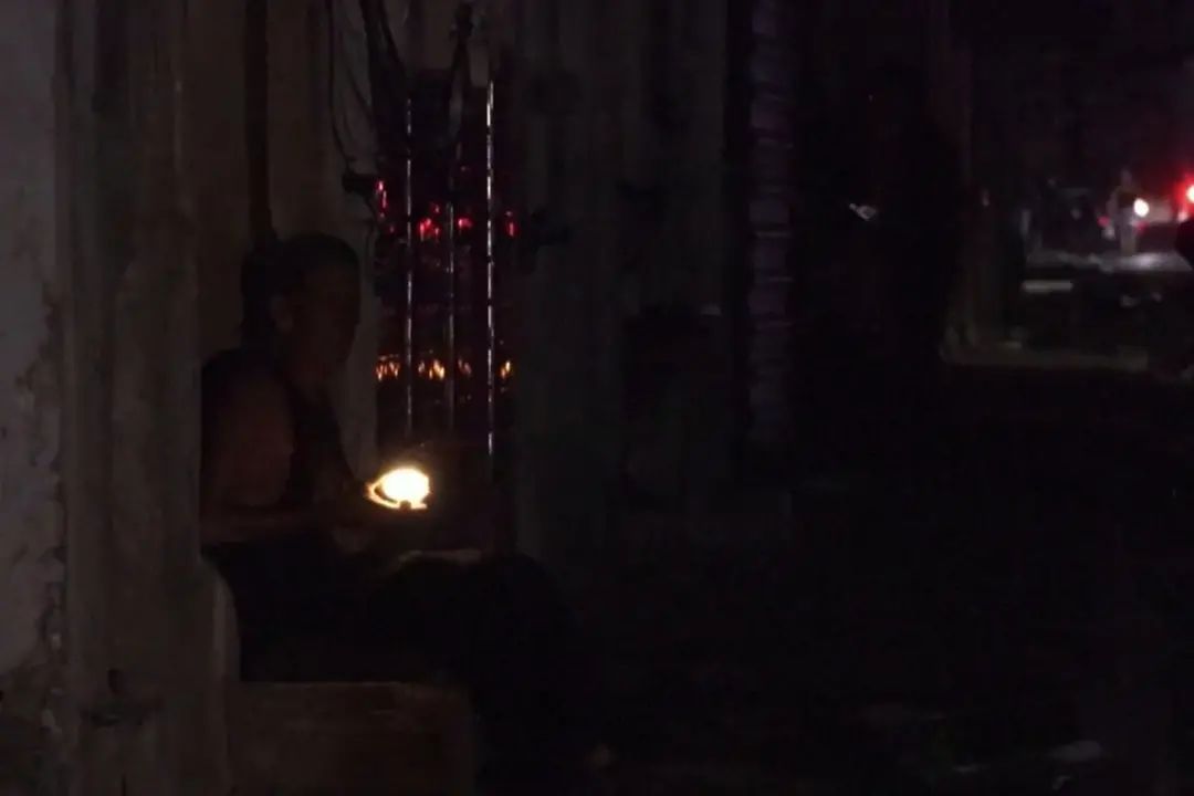 Cuba, metà del Paese colpito dall'ennesimo blackout