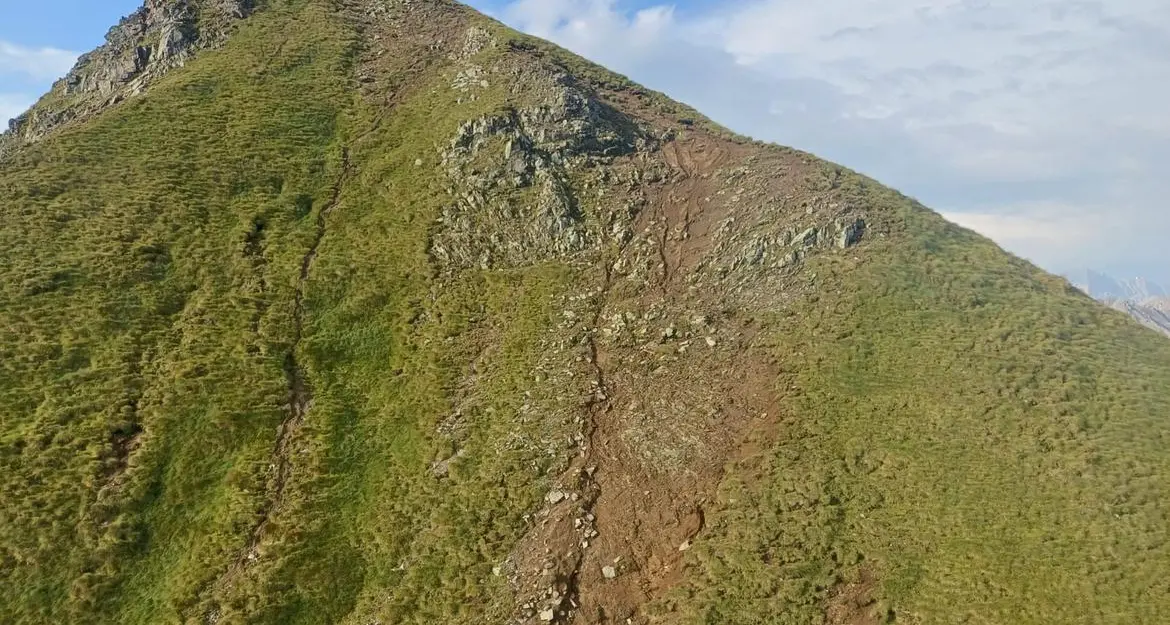 Frana nella zona del Gardeccia, soccorsi in quota