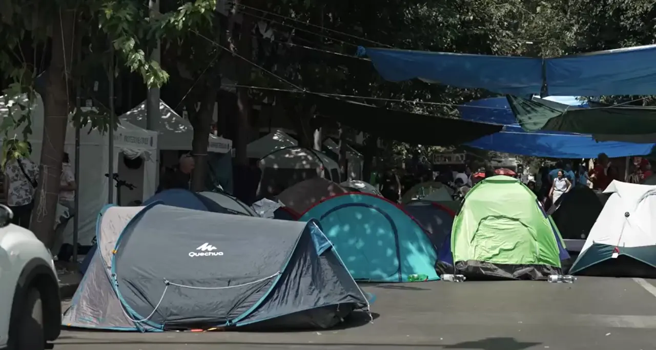Roma, si accentuano i disagi degli sfollati di Spin Time