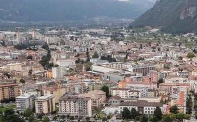 Bolzano città di single, quasi la metà delle famiglie è unipersonale