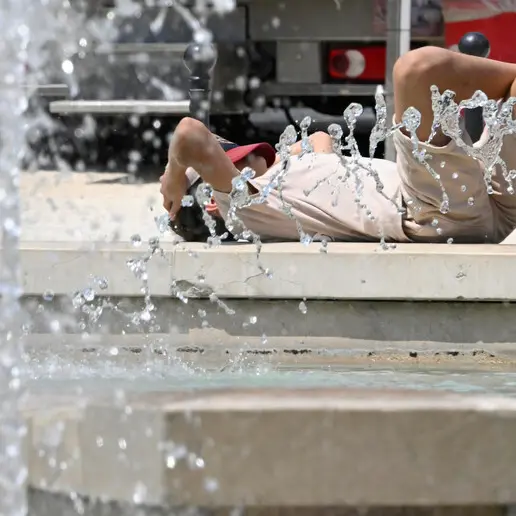 Entro il 2100 aumento di 4 ore di caldo giornaliero: l'allarme dell'esperto