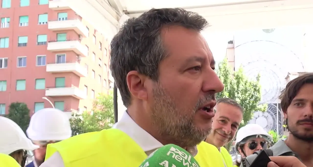 Salvini contro Ranucci: \"Via da Report finché non si è fatta chiarezza\"