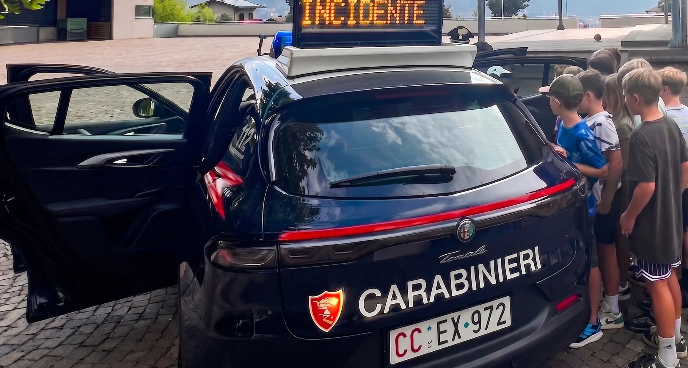 Carabinieri al «Kindersommer»: lezione di legalità per 30 bambini